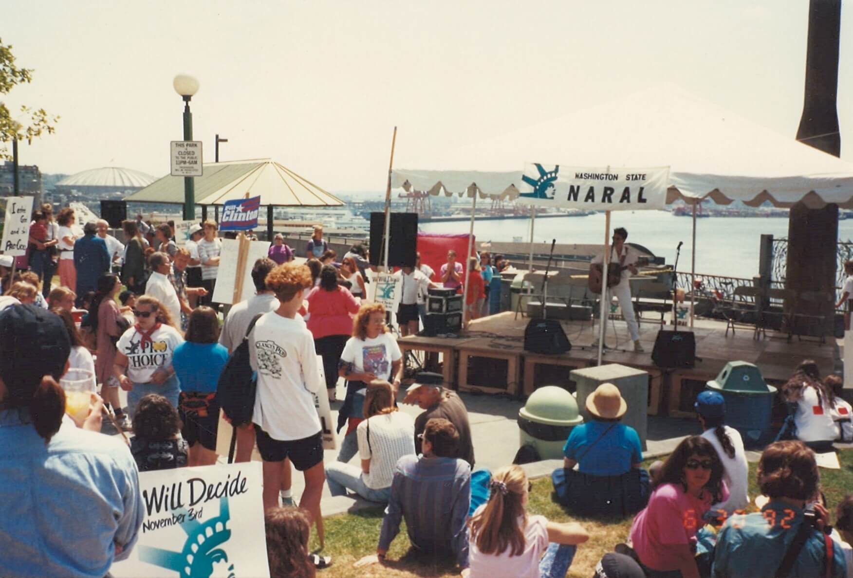 A crowd at a NARAL event in 1991